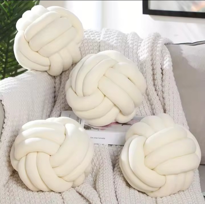 Woven Knotten Ball Pillow Gaming - Image 5