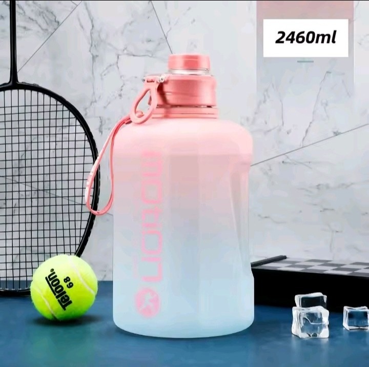 2 Liter Sport Water Bottle with Straw - Image 7