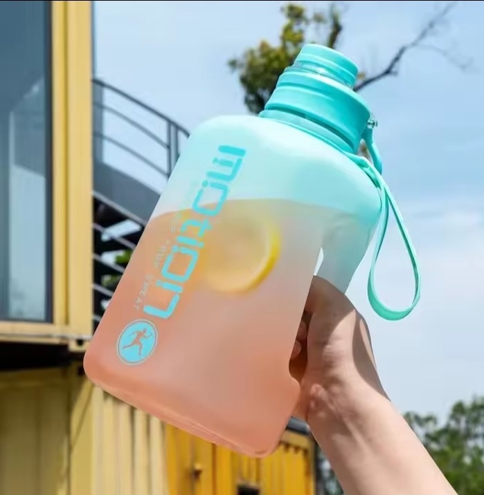 2 Liter Sport Water Bottle with Straw - Image 5