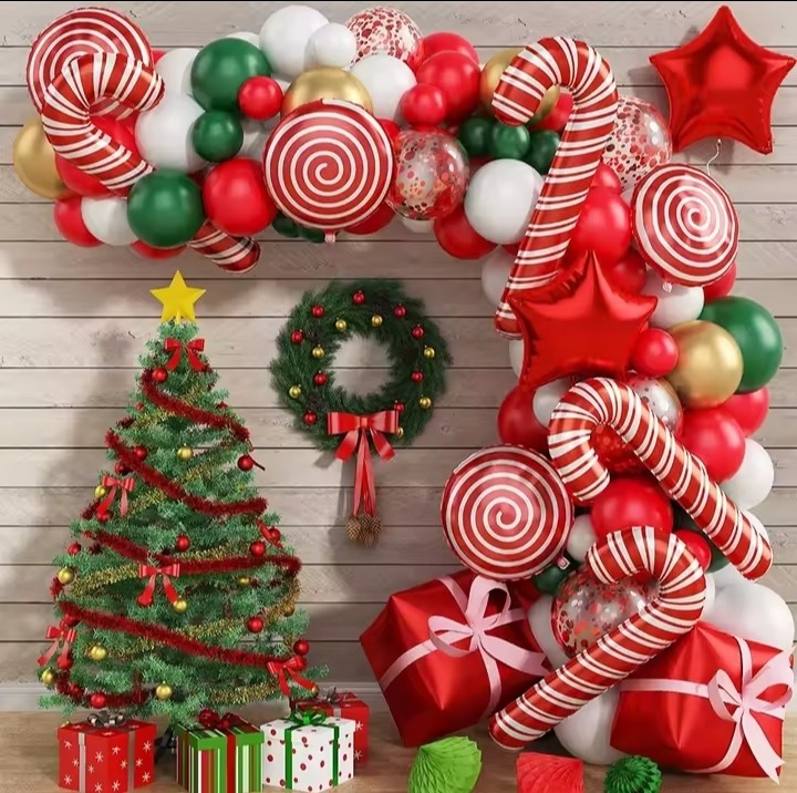 137PCS Christmas Balloon Set
