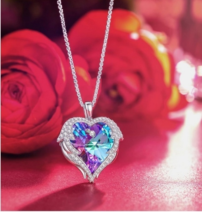 Kate Lynn Angel Wings Heart Necklace - Image 3